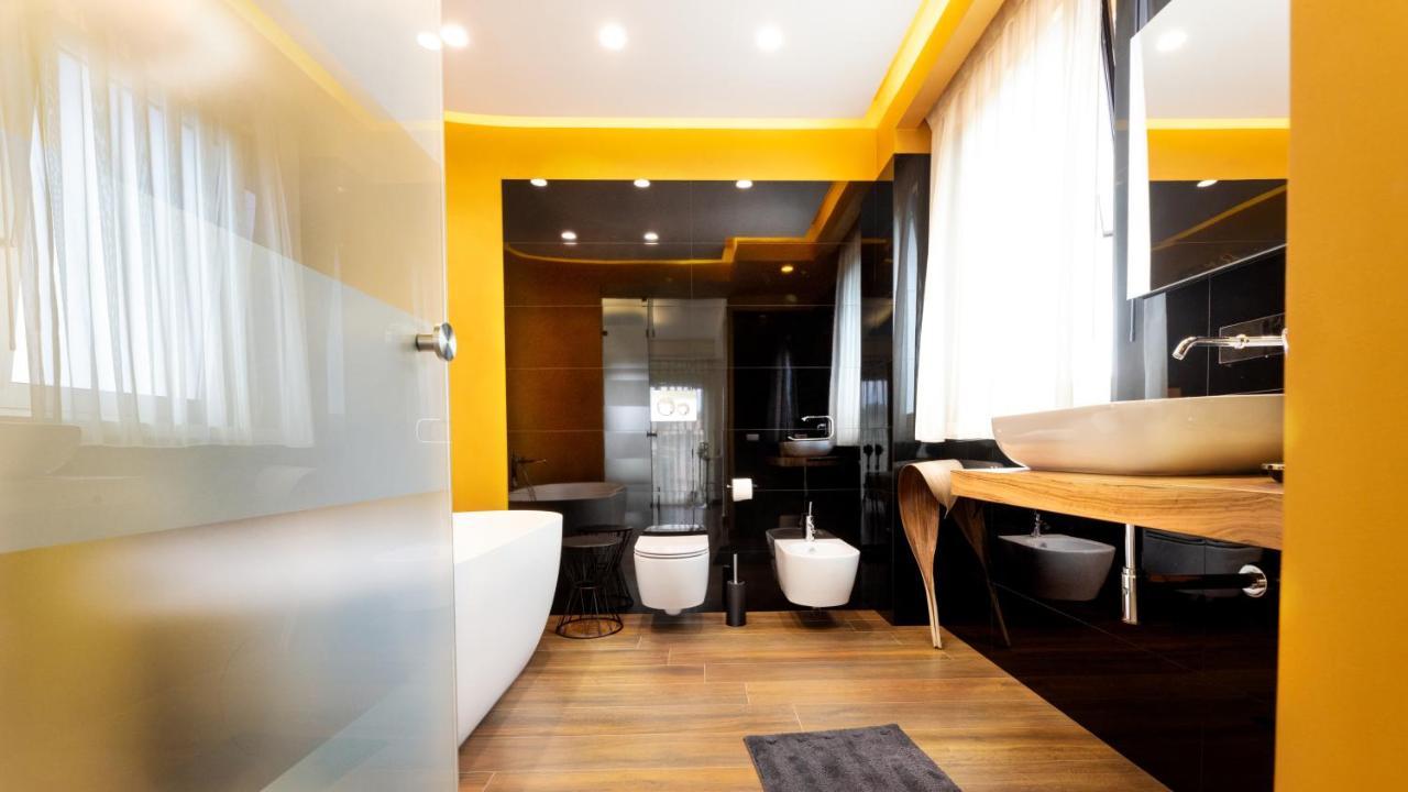 Zaffiro Lavico Rooms Etna Nature Sea Acireale Buitenkant foto