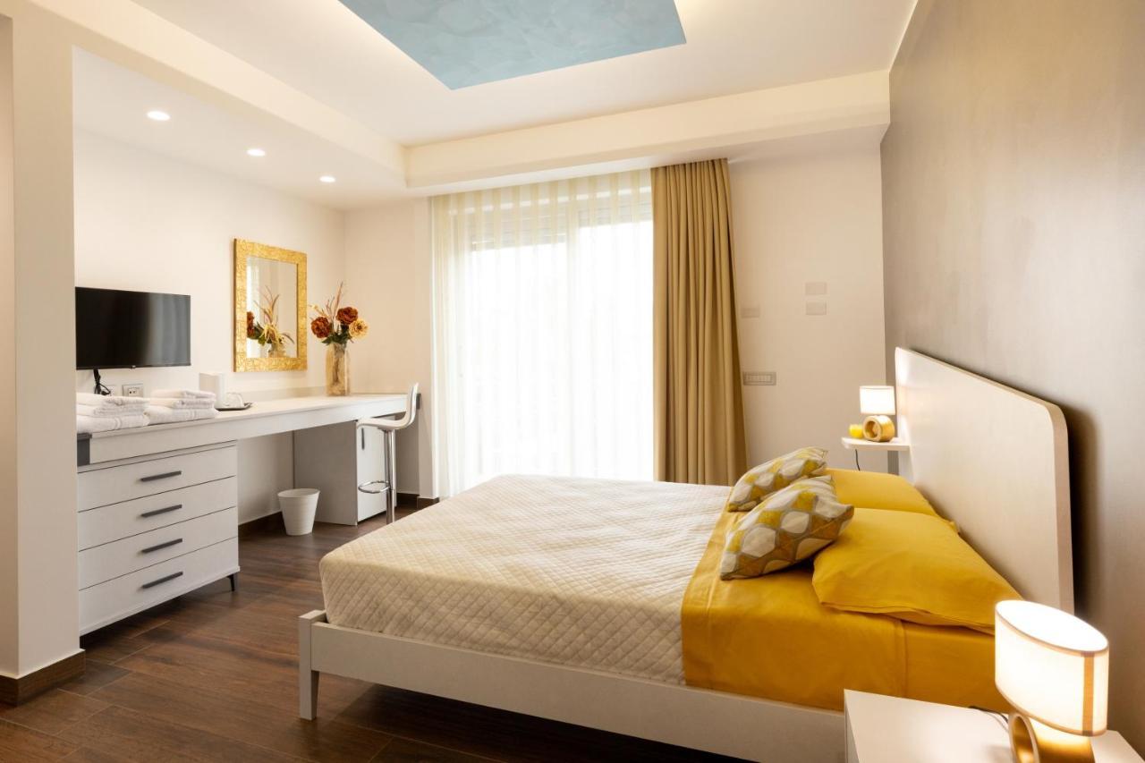 Zaffiro Lavico Rooms Etna Nature Sea Acireale Buitenkant foto